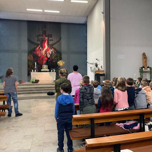 Kinder in der katholischen Kirche in Schiltach